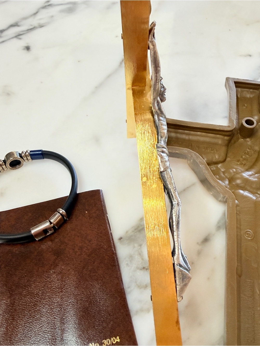 MCM Gold & Silver Crucifix Set w/ Praying Hands Cross, Italian Bracelet & Prayer - Picture 15 of 16